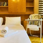 Daire Vintage For 4 Guests & Private Parking