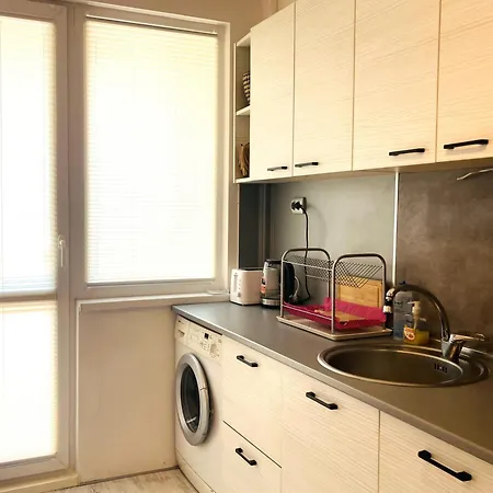 Vintage For 4 Guests & Private Parking Appartamento Plovdiv