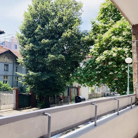 Vintage For 4 Guests & Private Parking