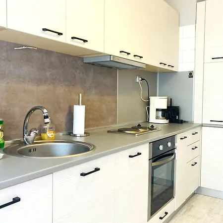 Vintage For 4 Guests & Private Parking * Plovdiv