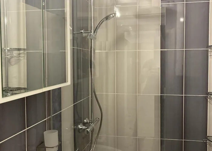 Vintage For 4 Guests & Private Parking * Plovdiv