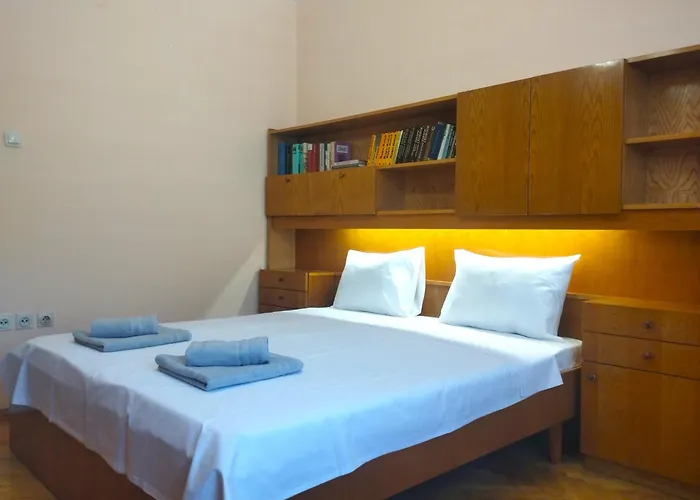 Lejlighed Vintage For 4 Guests & Private Parking